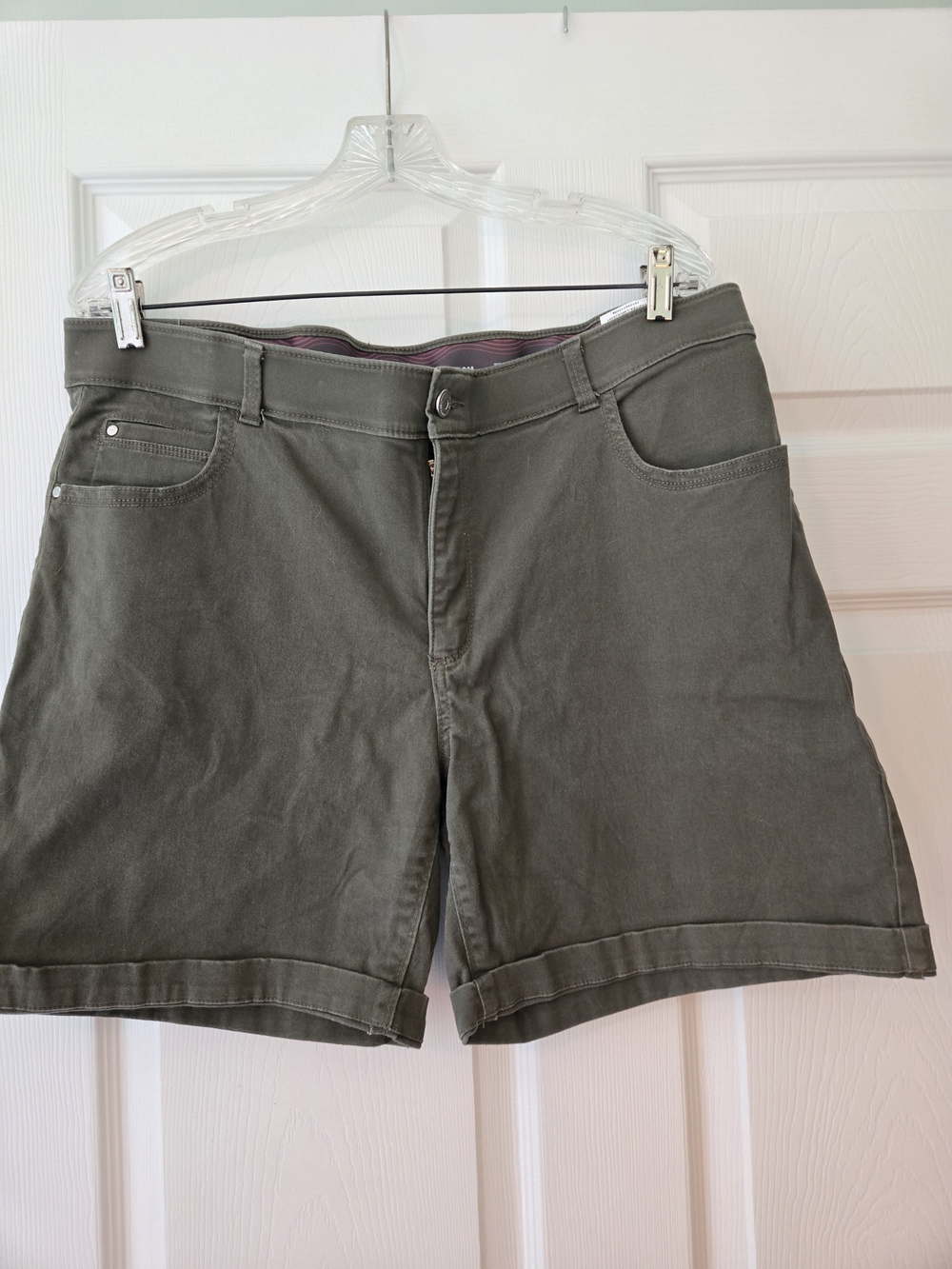 Lee Women's Olive Green Bermuda Shorts